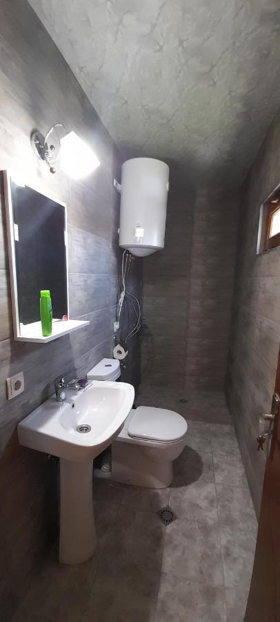 Guest house Lekhtagi Mestia Extérieur photo