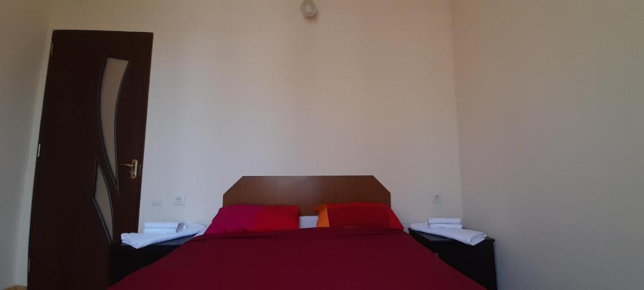 Guest house Lekhtagi Mestia Extérieur photo