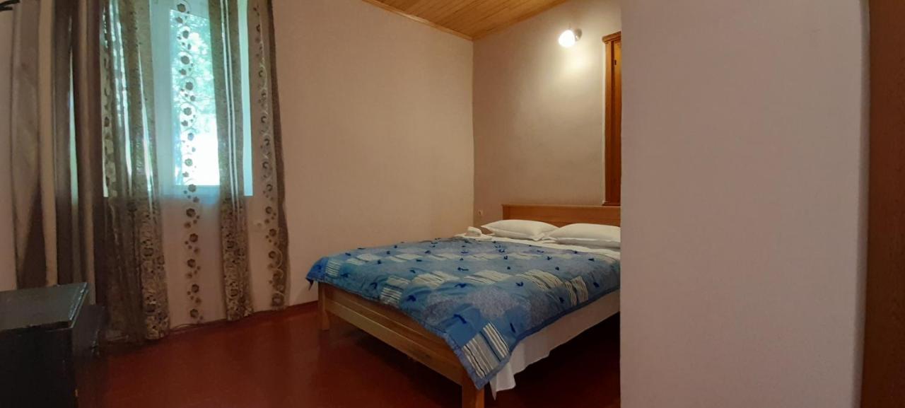 Guest house Lekhtagi Mestia Extérieur photo
